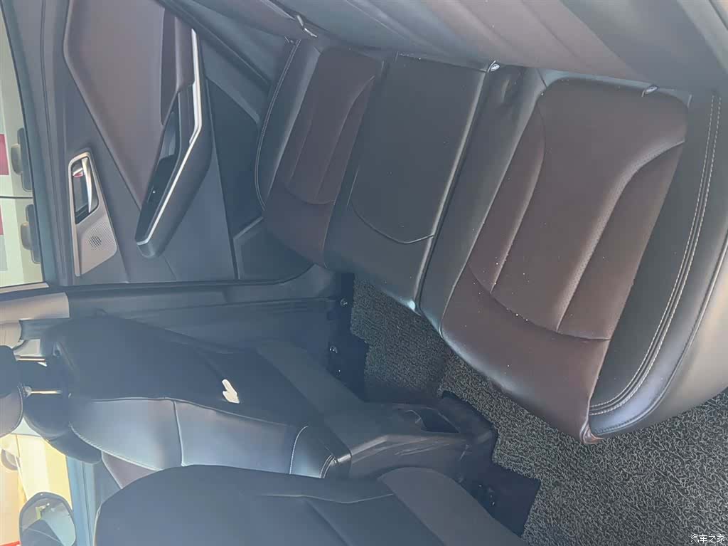 Changan CS15, 2020 13