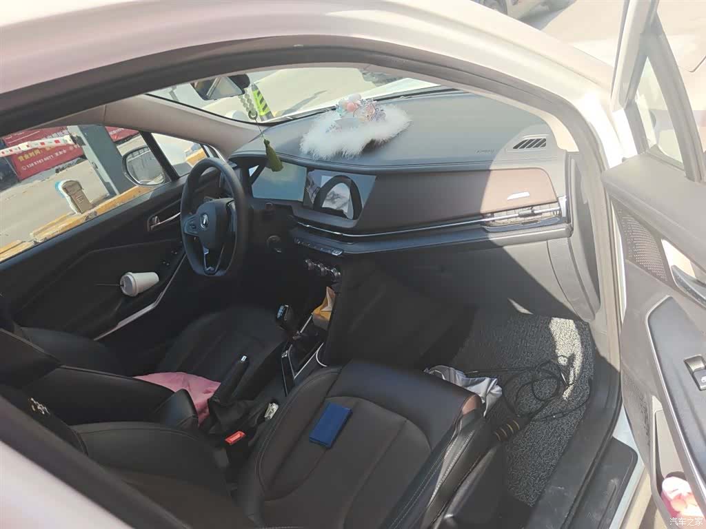 Changan CS15, 2020 21