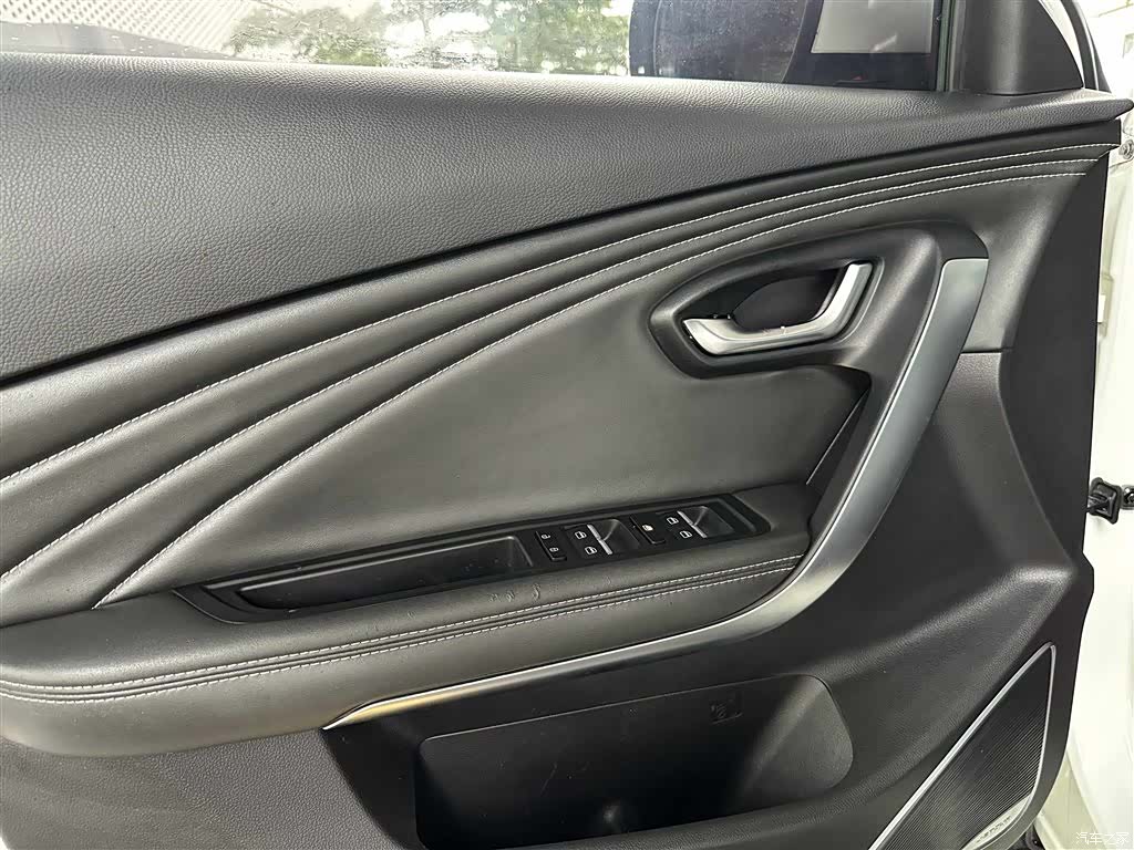 Jetour X70, 2019 16