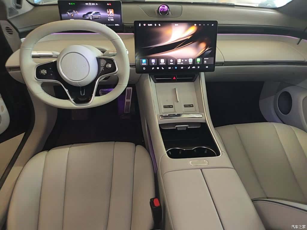 Luxeed S7, 2025 10