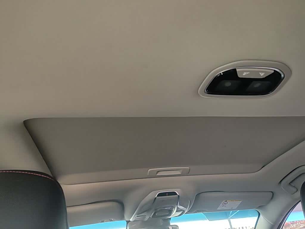 Geely Binray, 2019 14