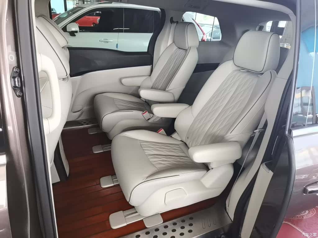 Buick GL8, 2021 17