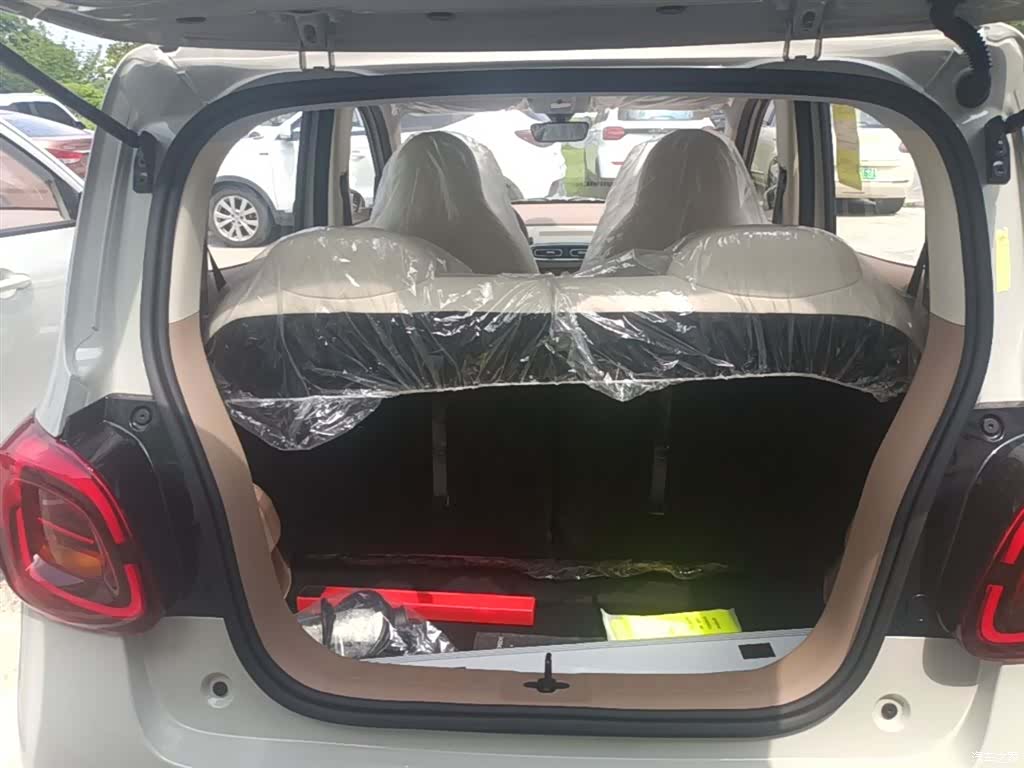 Wuling MINIEV, 2026 19