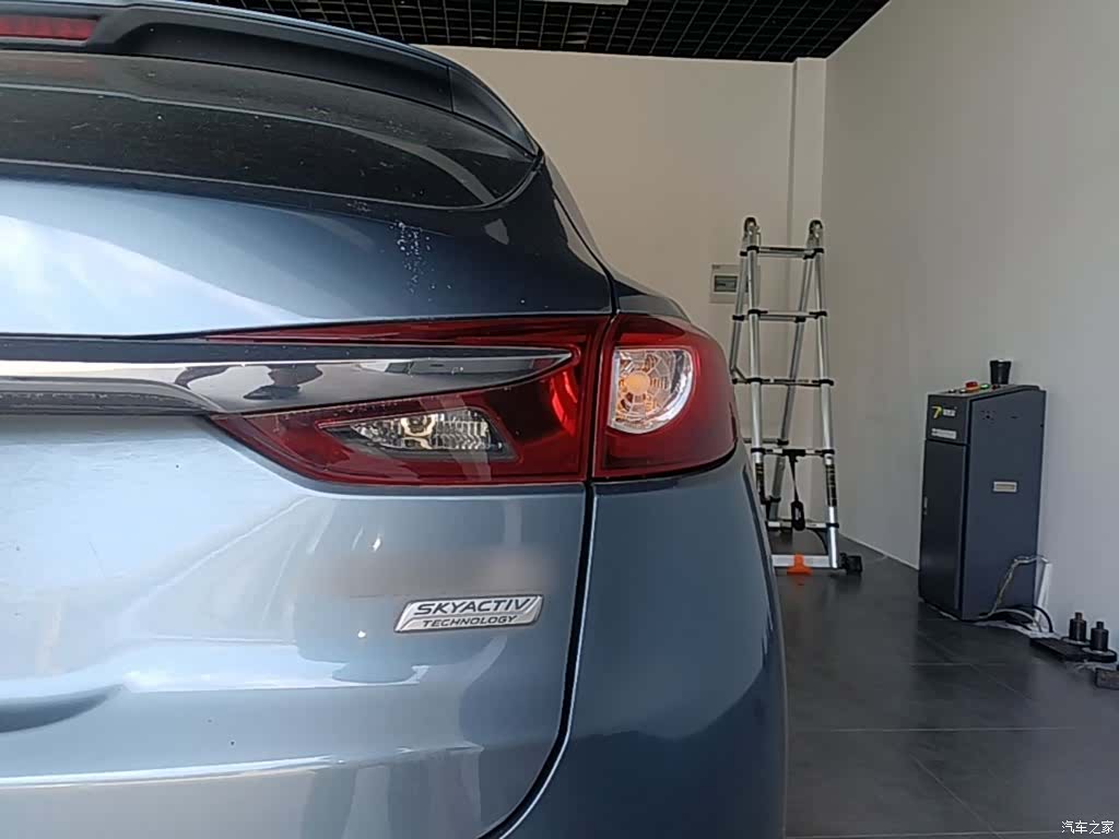 Mazda CX-4, 2018 8