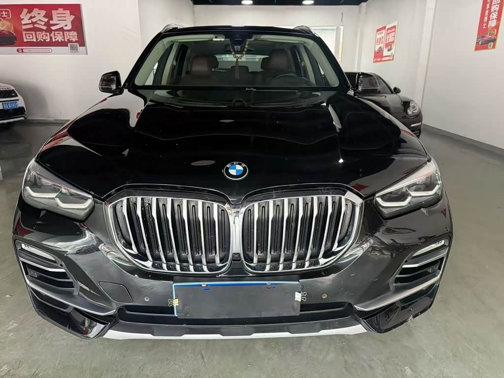BMW X5 2019 xDrive30i X