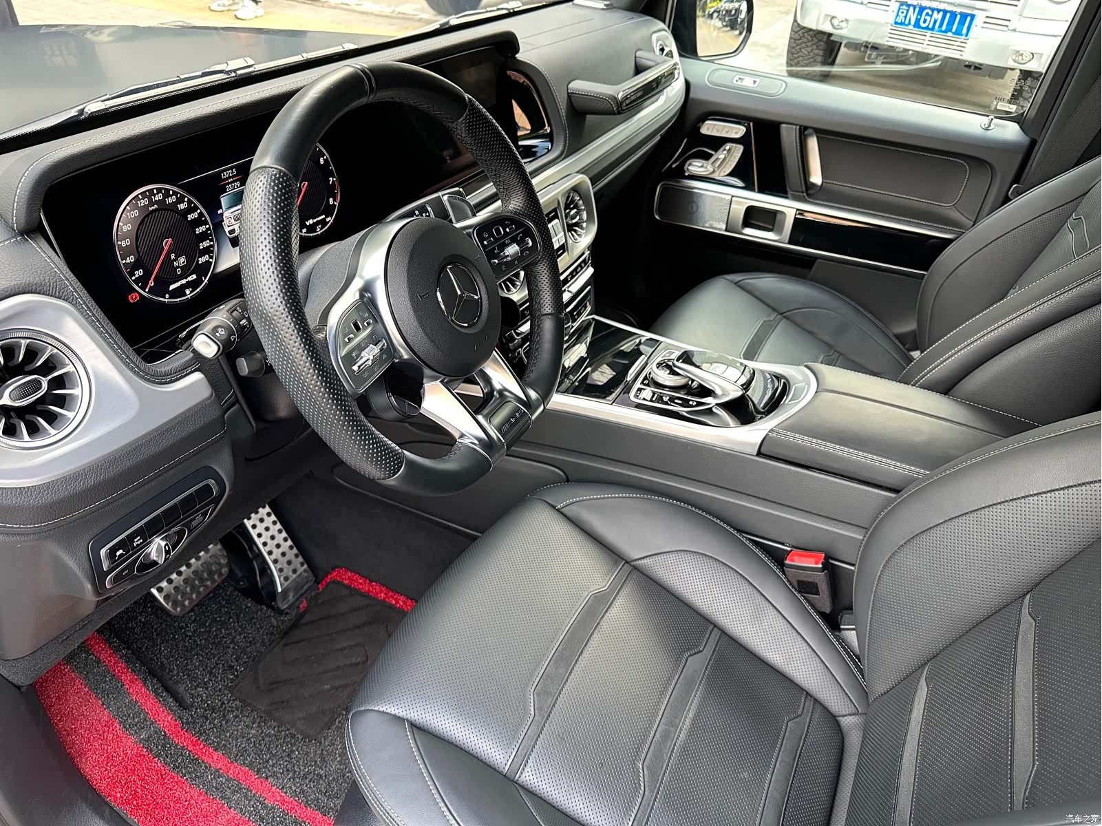 Mercedes-Benz G-Class, 2022 8