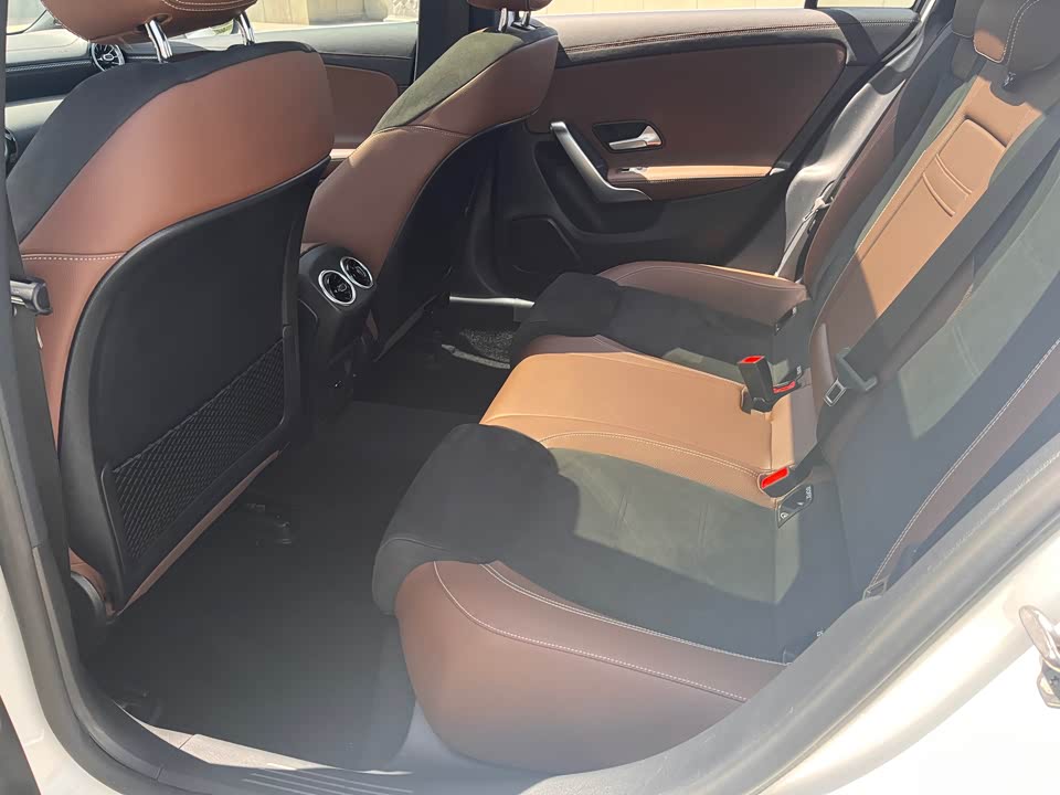 Mercedes-Benz Class A Mercedes-Benz Class A
