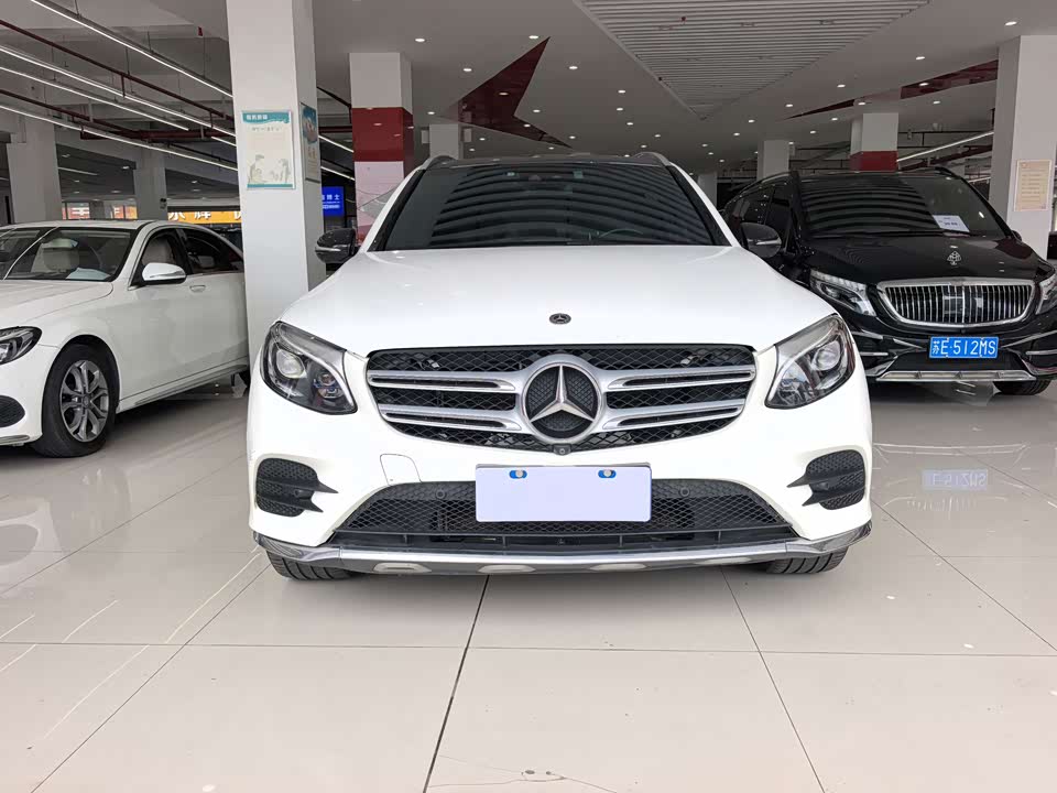 Mercedes-Benz GLC Mercedes-Benz GLC