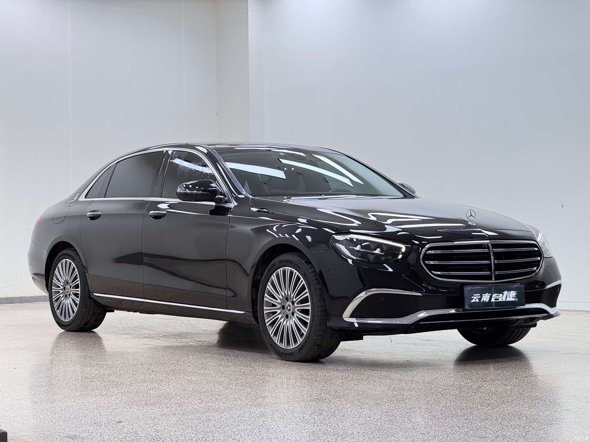 Mercedes-Benz E-Class, 2022 3