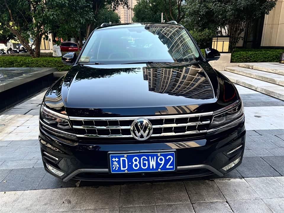 Volkswagen Tiguan L
