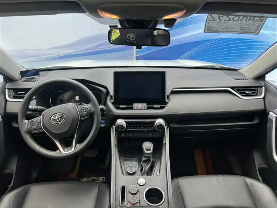 Toyota RAV4 Rongfang