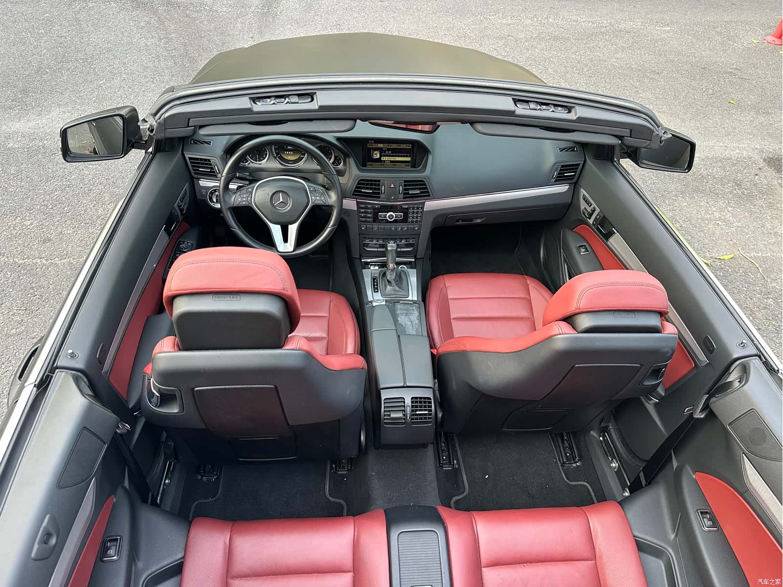 Mercedes-Benz E-Class, 2012 27