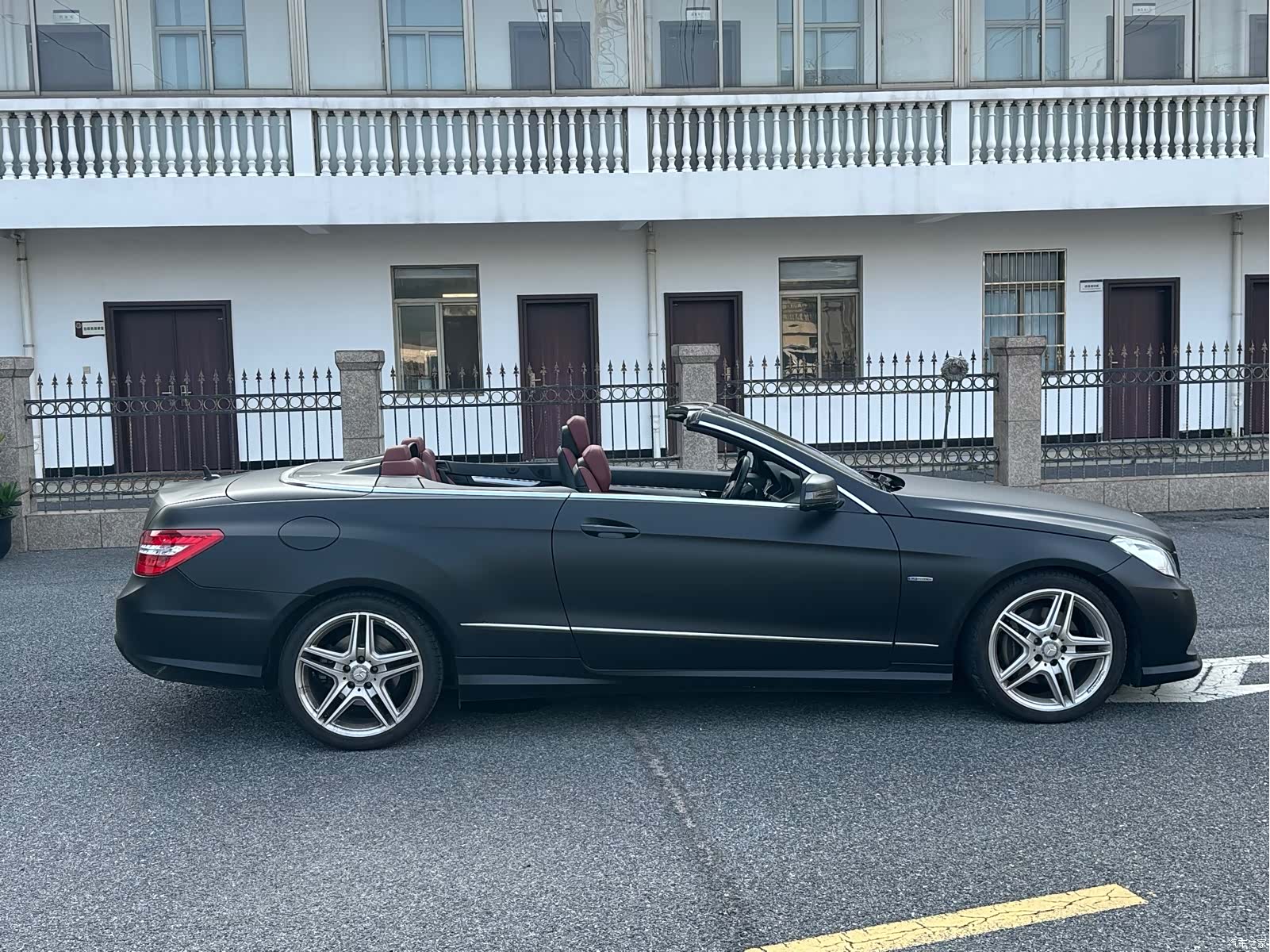 Mercedes-Benz E-Class, 2012 4
