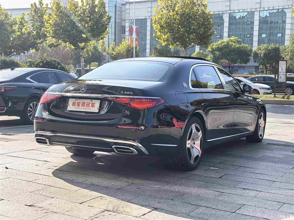 Maybach S-Class, 2024 7