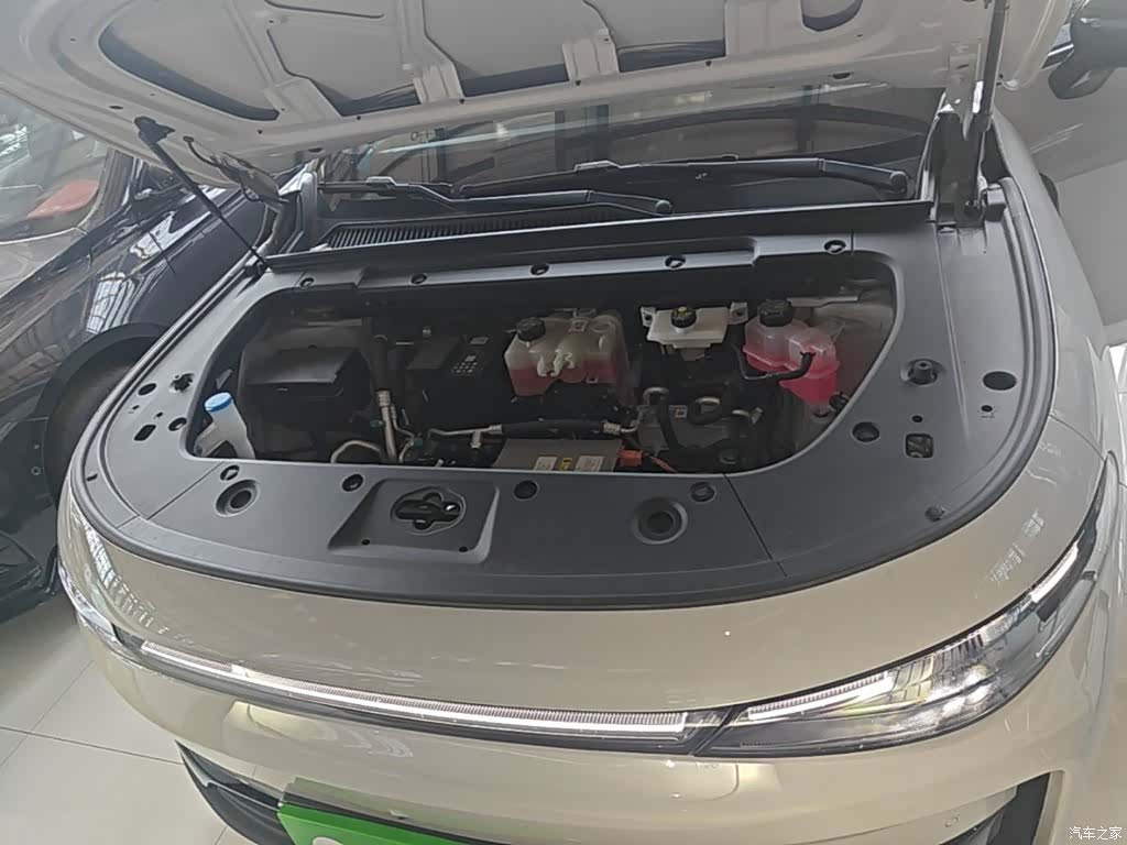 Leapmotor C10, 2026 20
