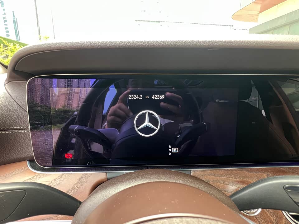 Mercedes-Benz E-class Mercedes-Benz E-class