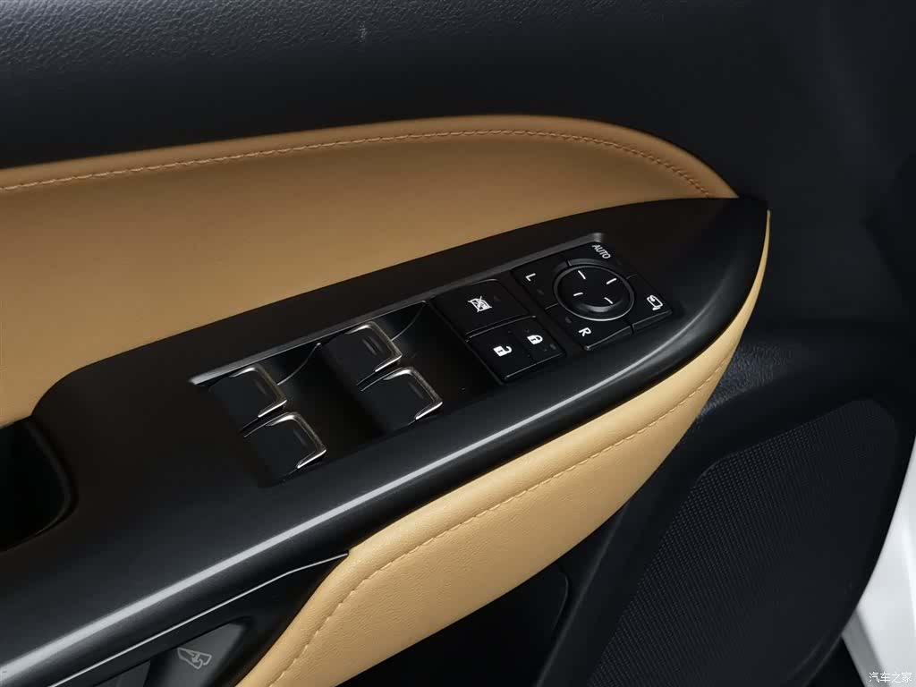 Lexus NX, 2022 9