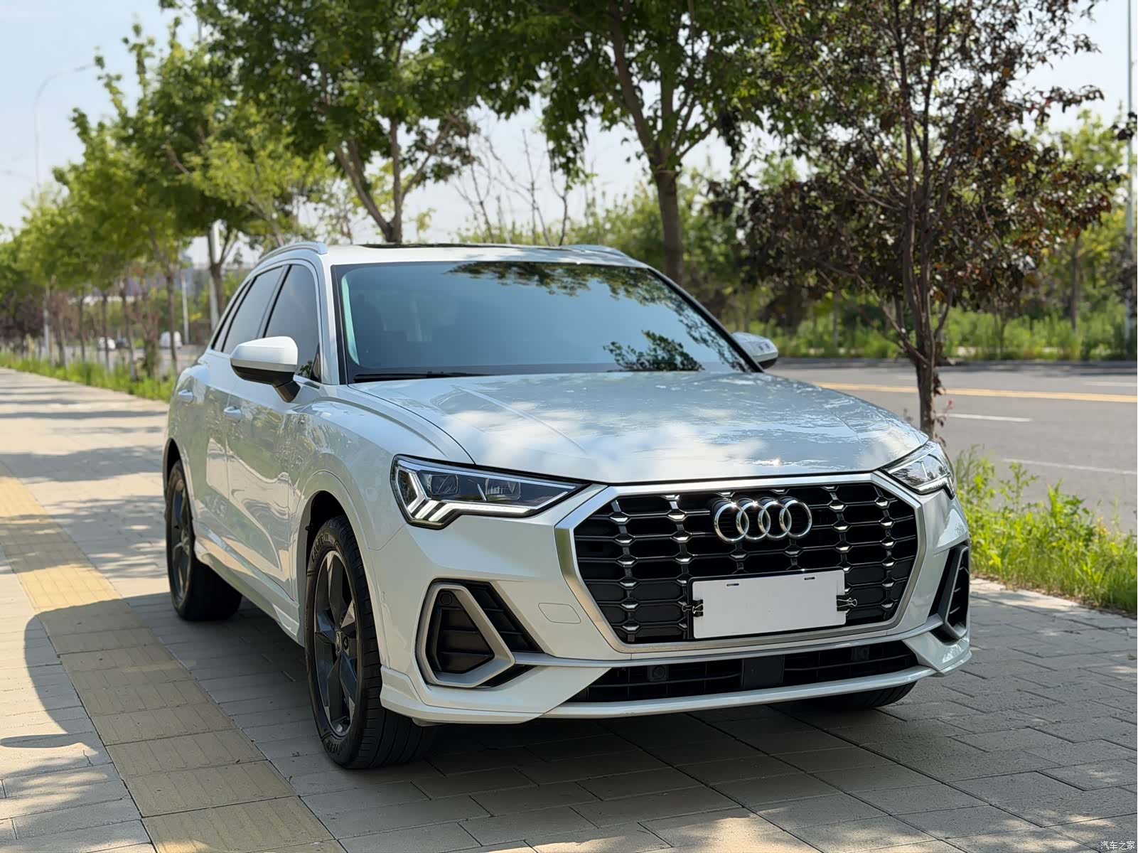 Audi Q3, 2022 3