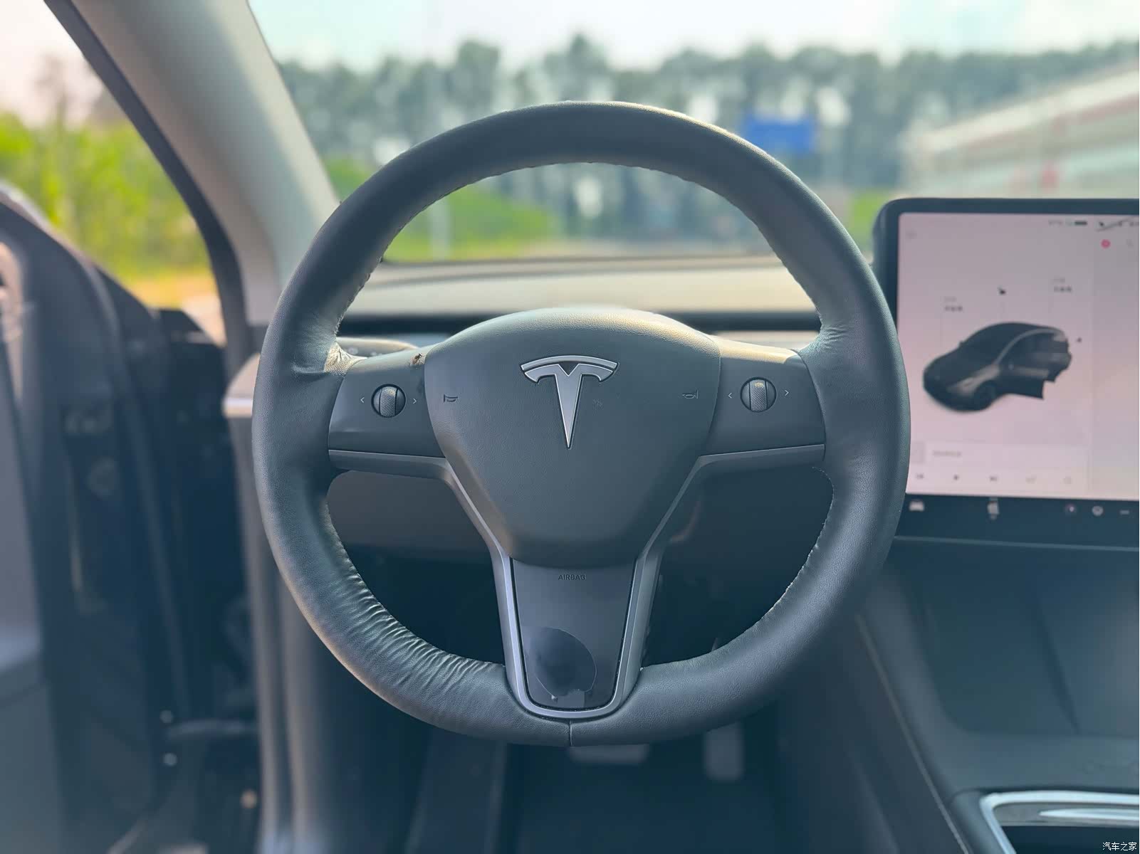 Tesla Model Y, 2021 19
