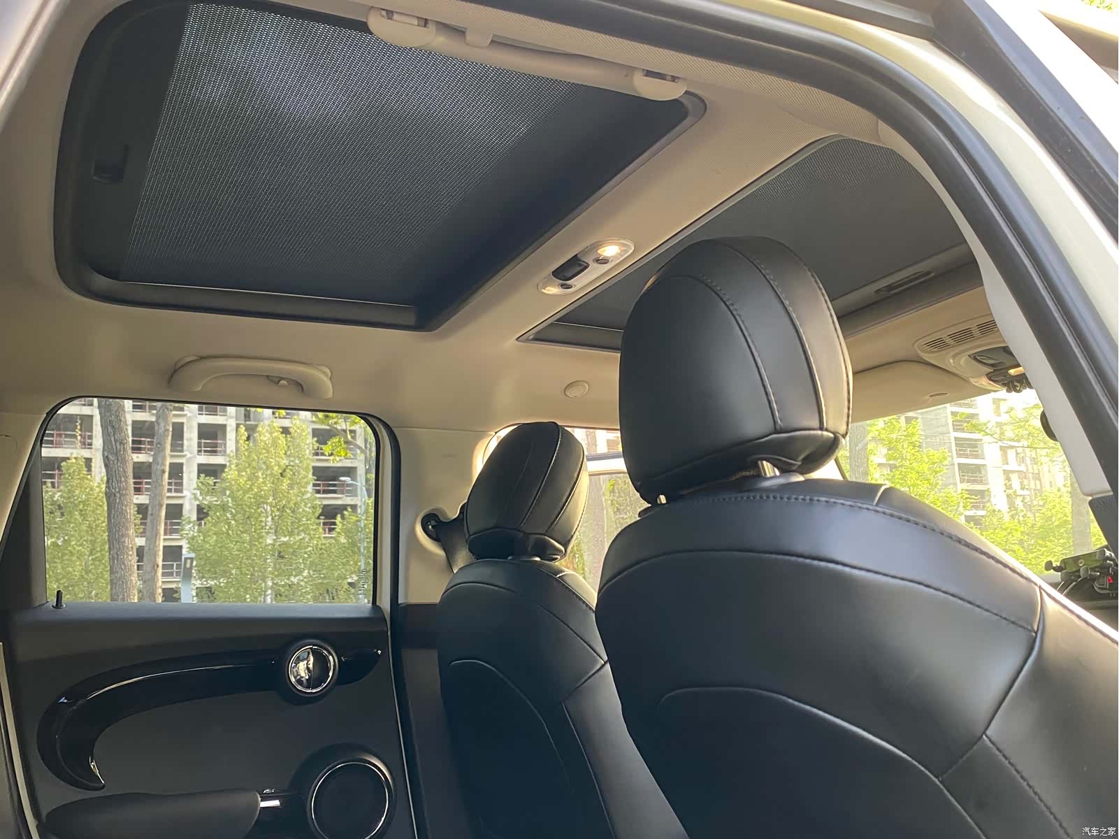 Mini ONE, 2019 8