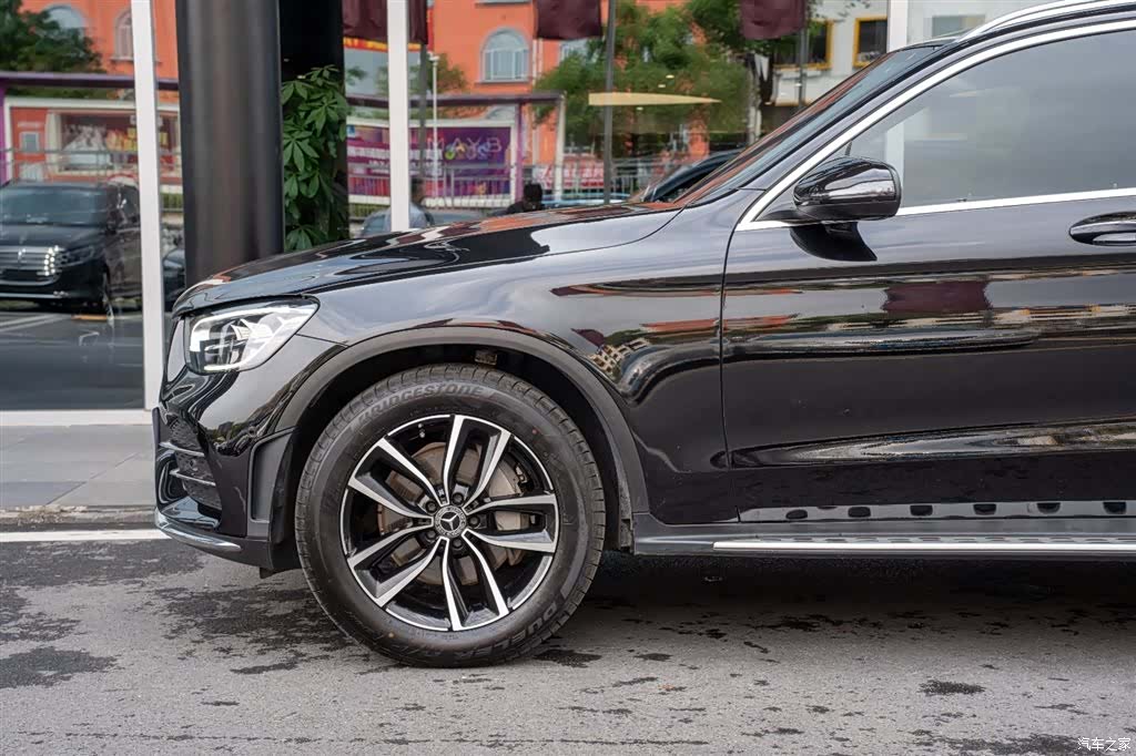 Mercedes-Benz GLC, 2021 4