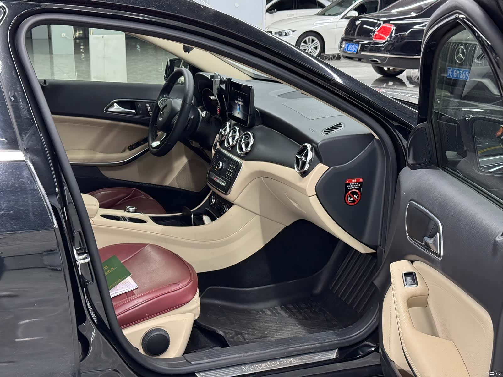 Mercedes-Benz GLA, 2019 8