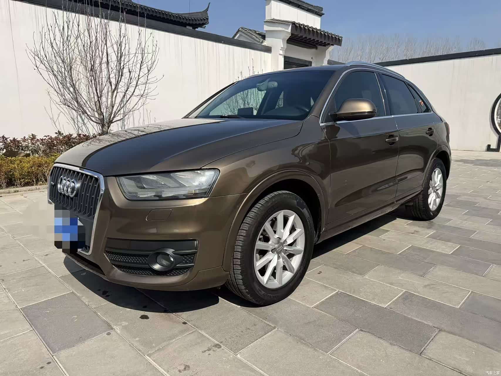 Audi Q3, 2014 1