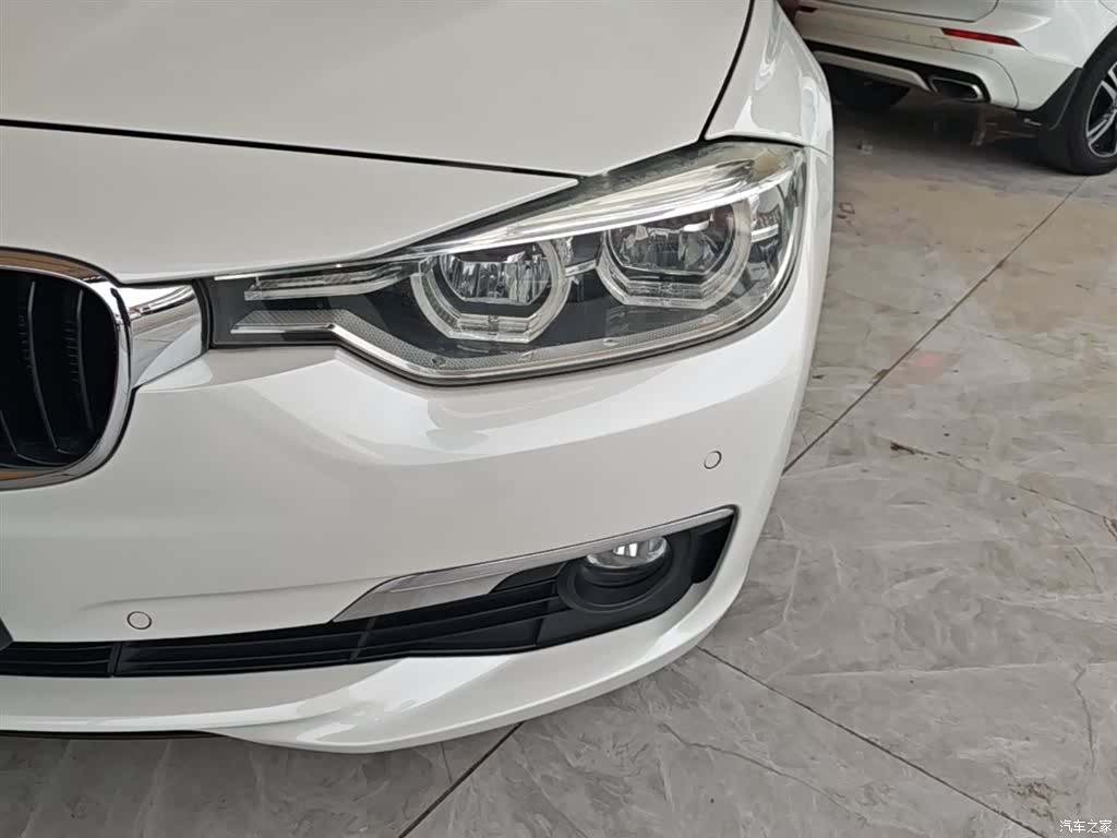 BMW 3 Series, 2016 24