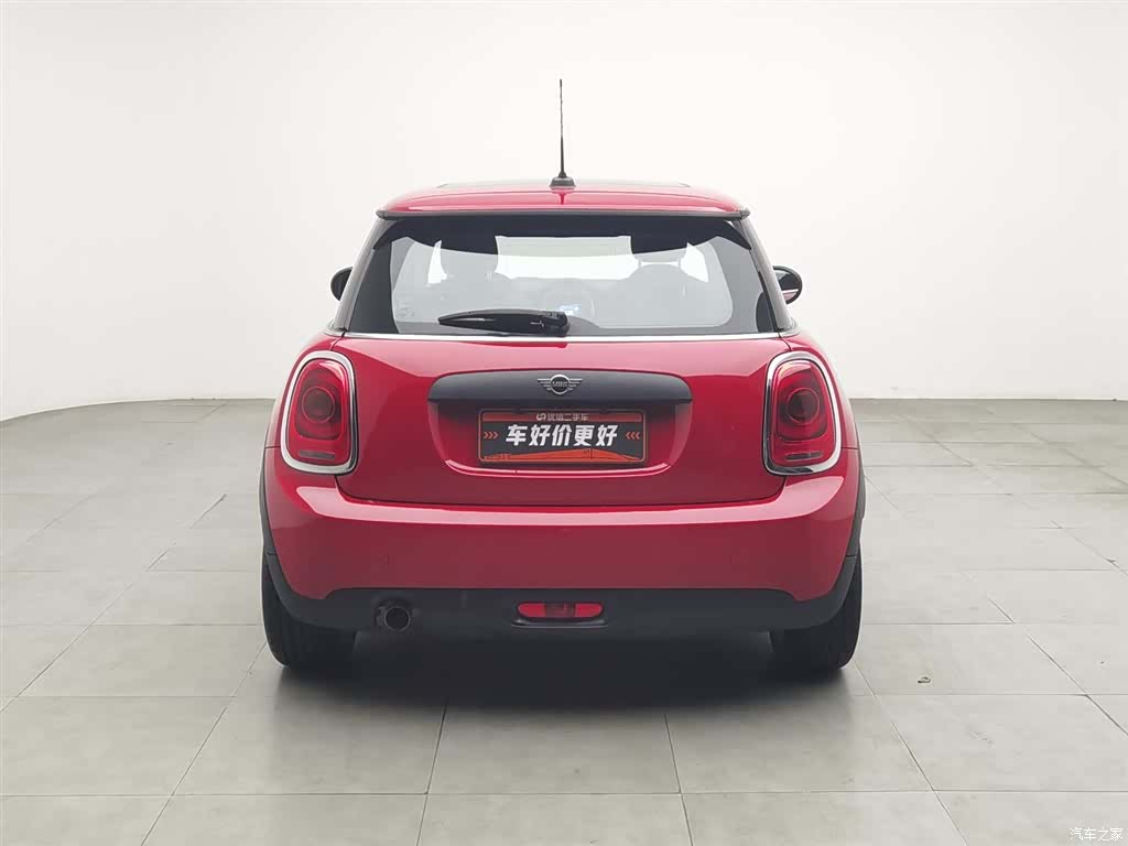 Mini ONE, 2021 4