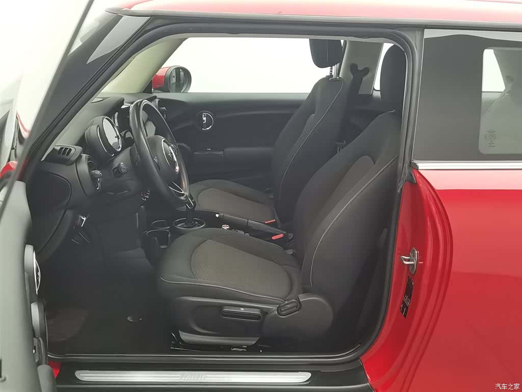 Mini ONE, 2021 10