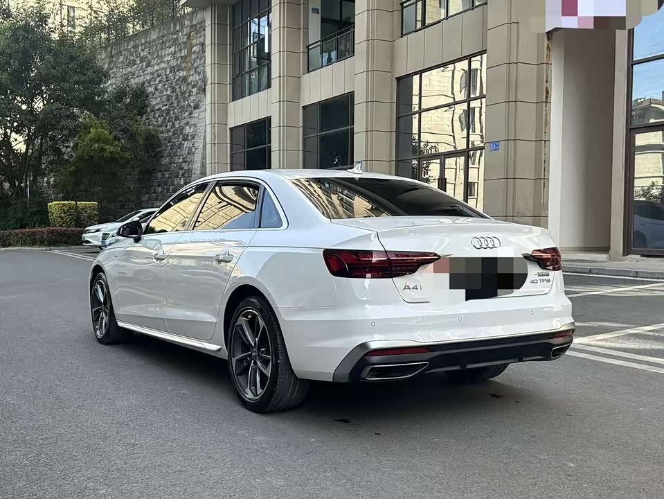 Audi A4L