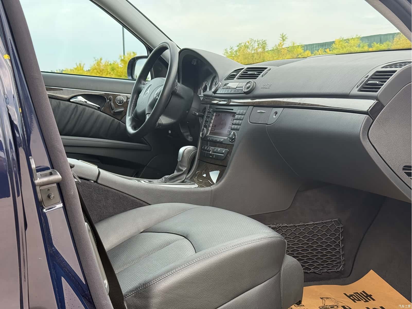 Mercedes-Benz E-Class, 2007 44