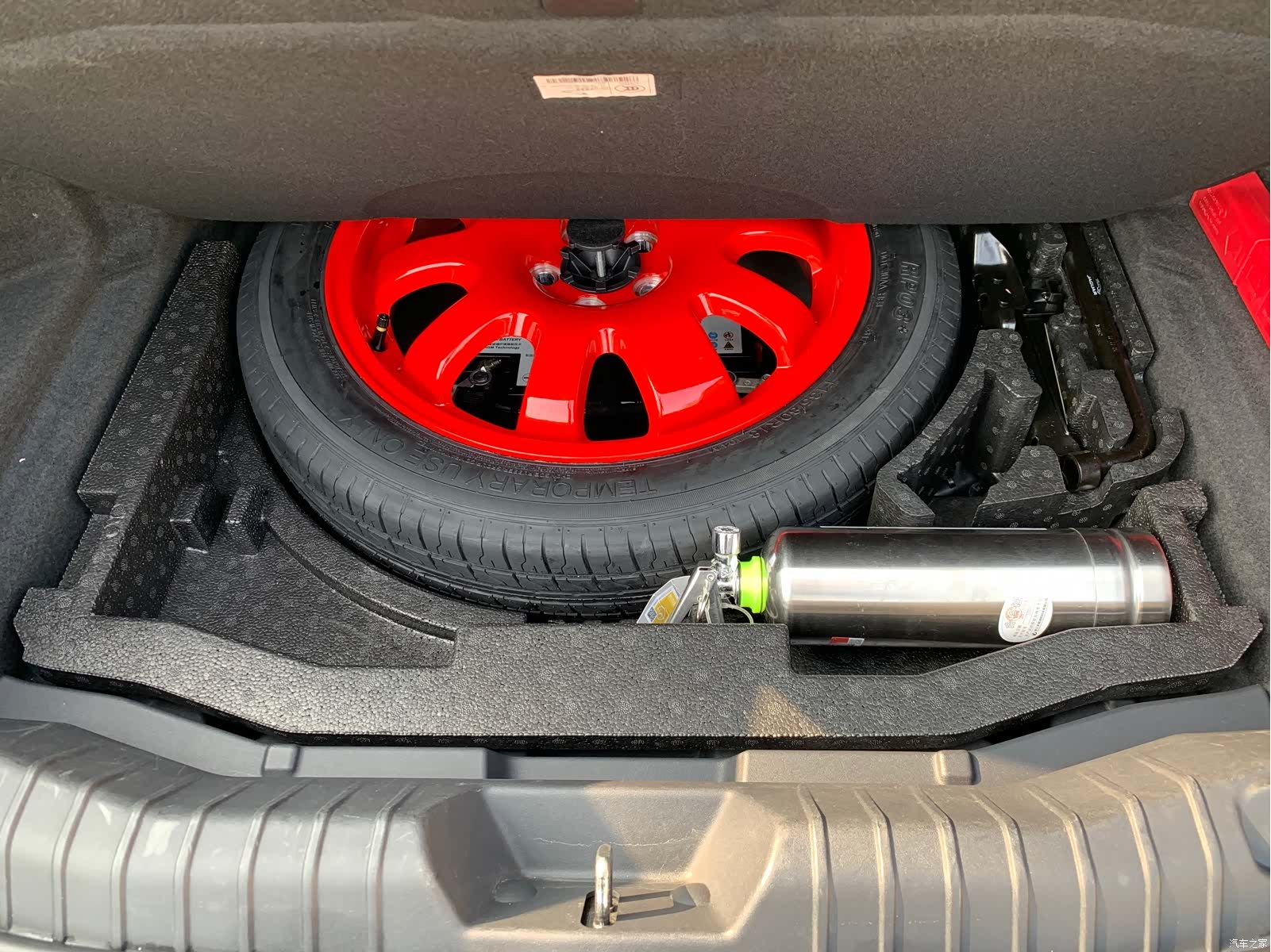 Land Rover XFL, 2018 36