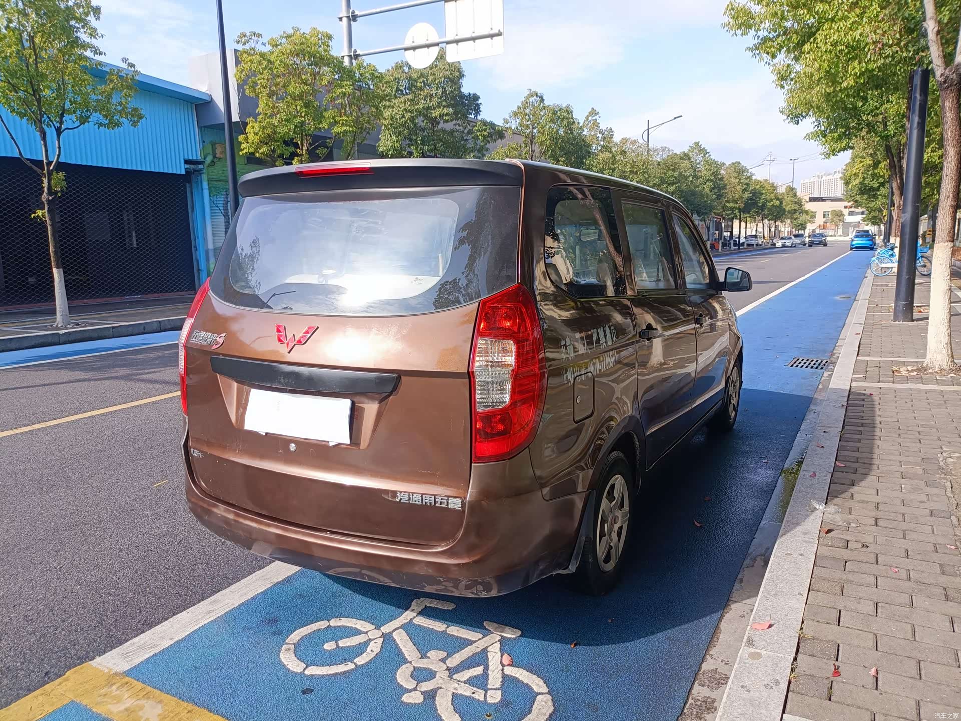 Wuling Hongguang, 2016 6