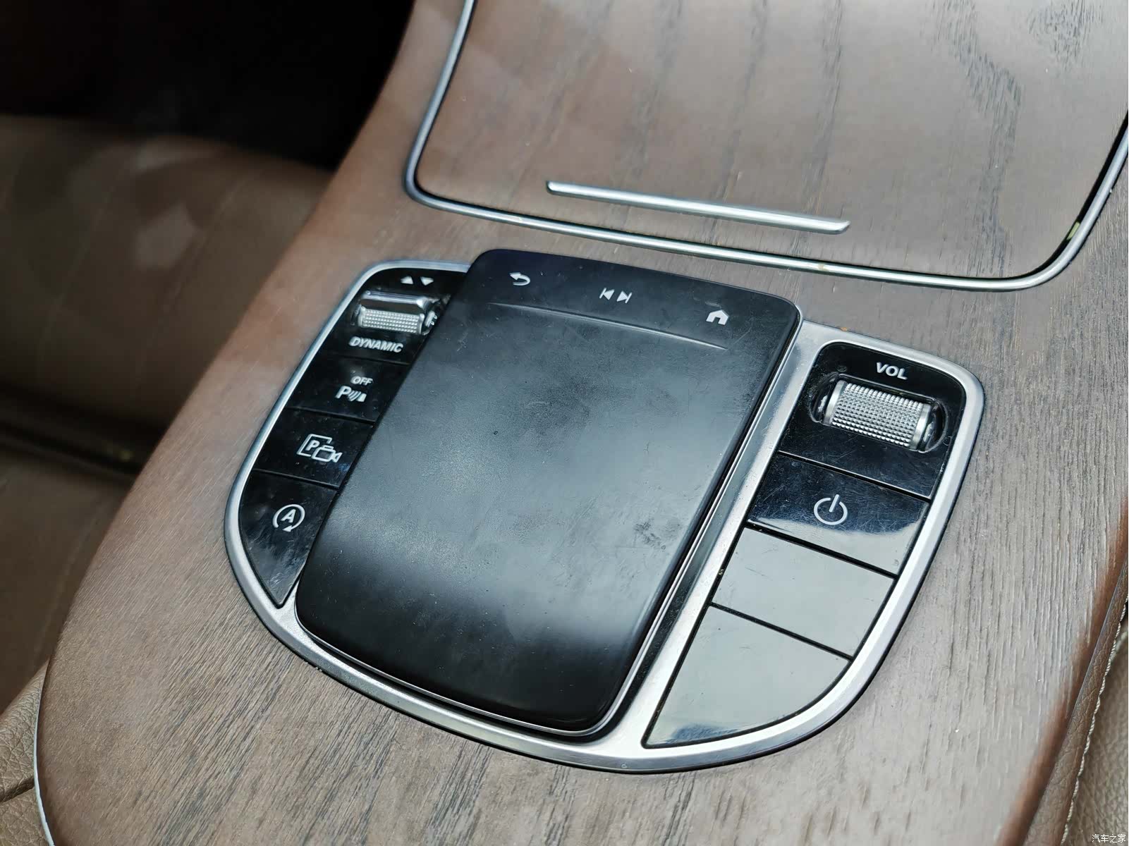 Mercedes-Benz E-Class, 2023 16
