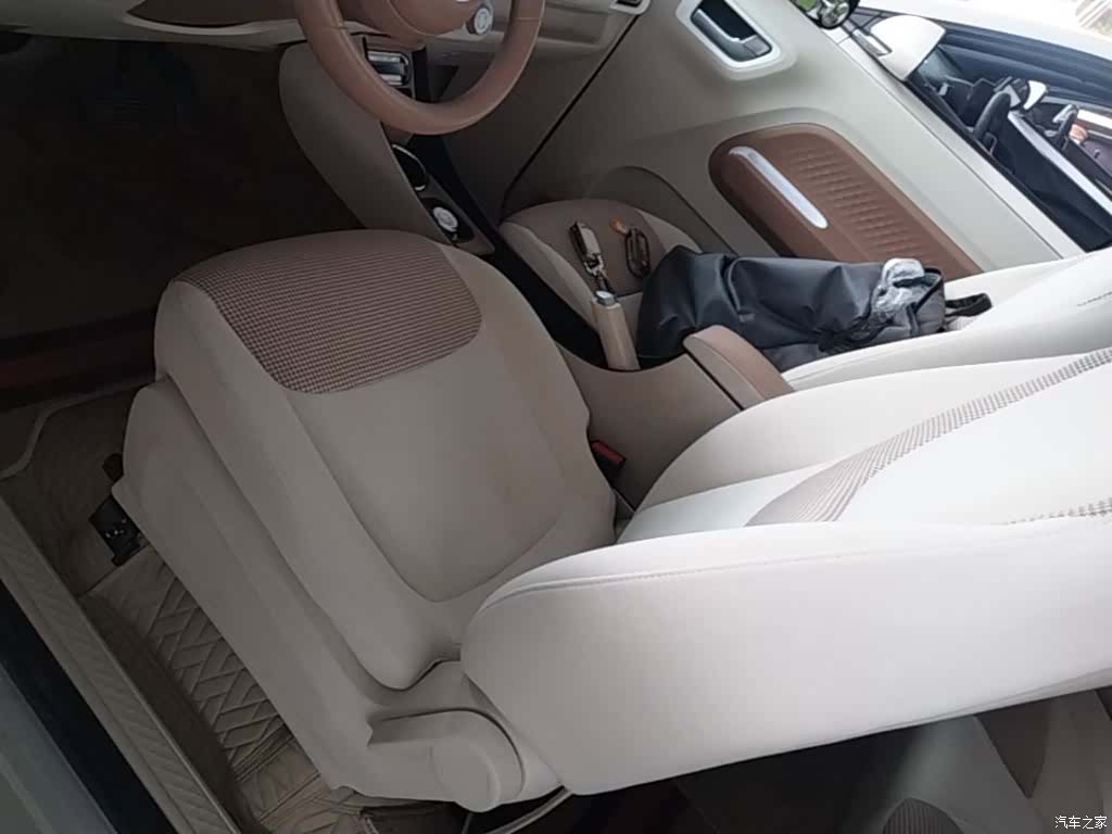 Wuling MINIEV, 2025 15