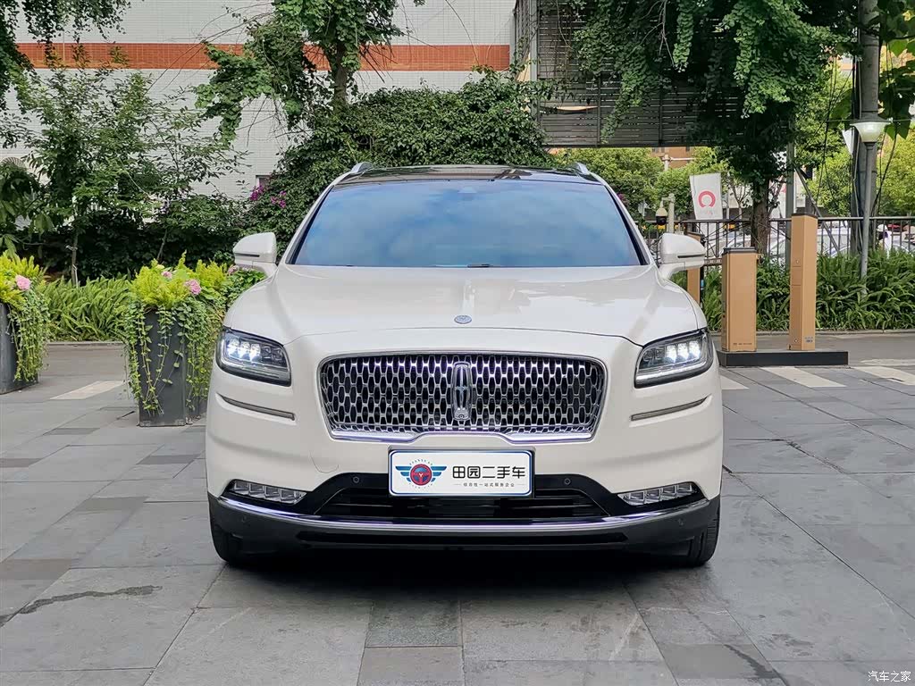 Lincoln Nautilus, 2022 2