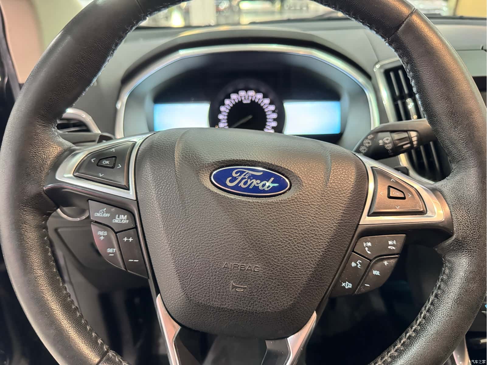 Ford Edge, 2017 13