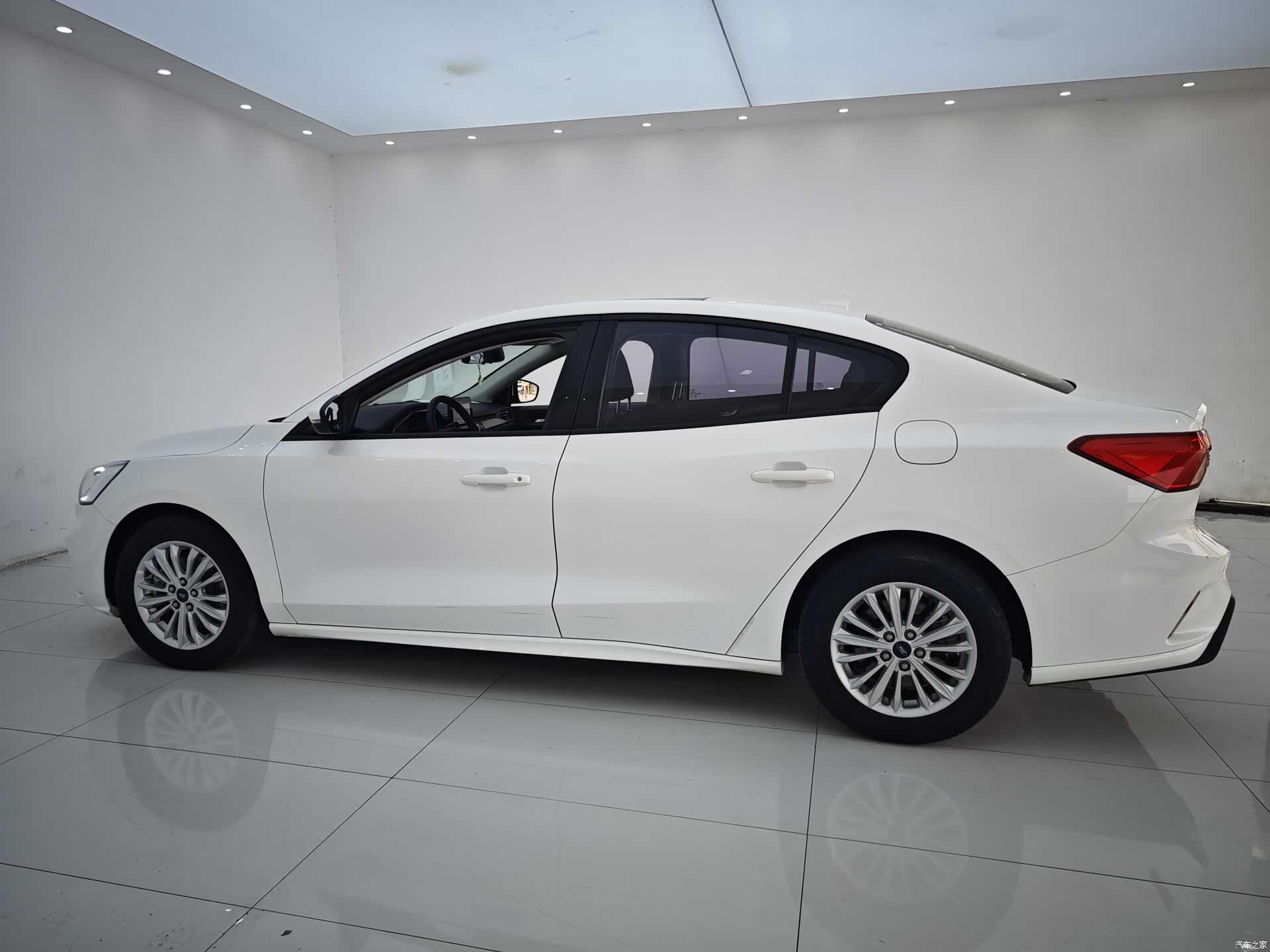 Ford Focus, 2020 31