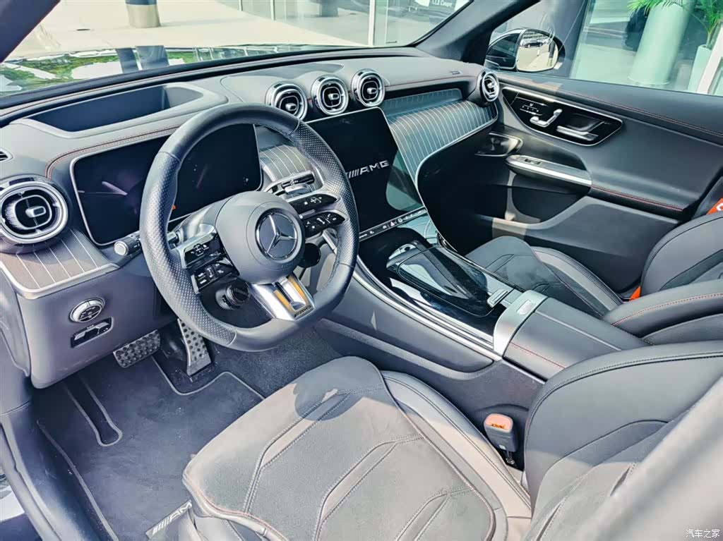 Mercedes-Benz GLC, 2025 9