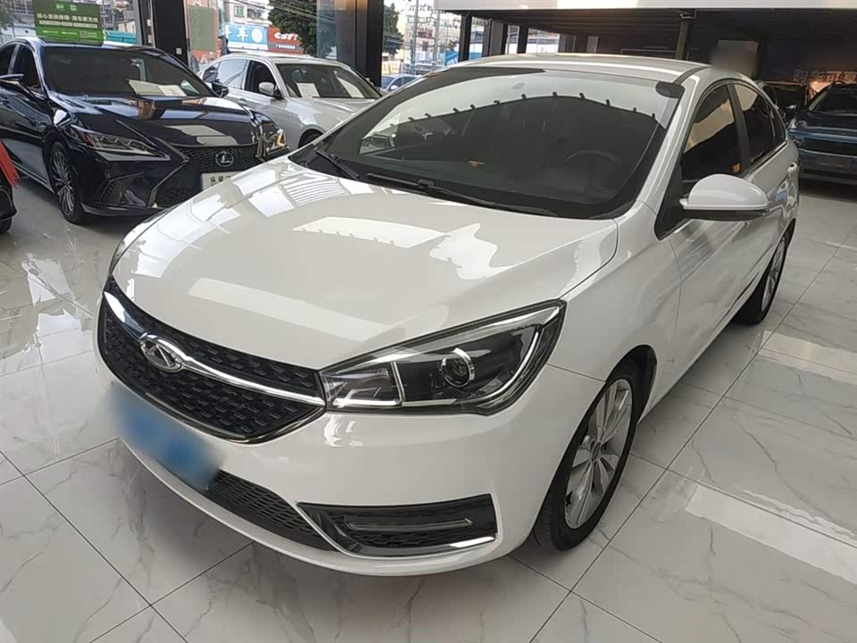 Chery Arrizo 5