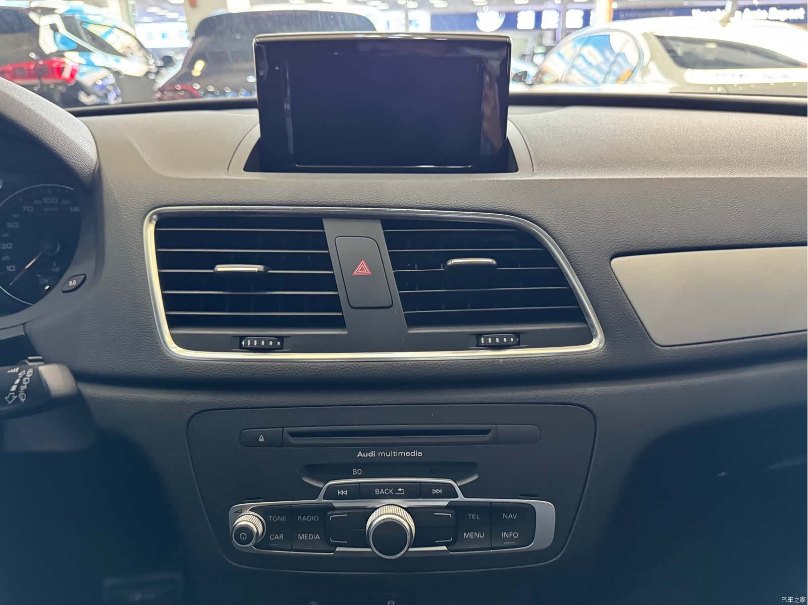 Audi Q3, 2016 15