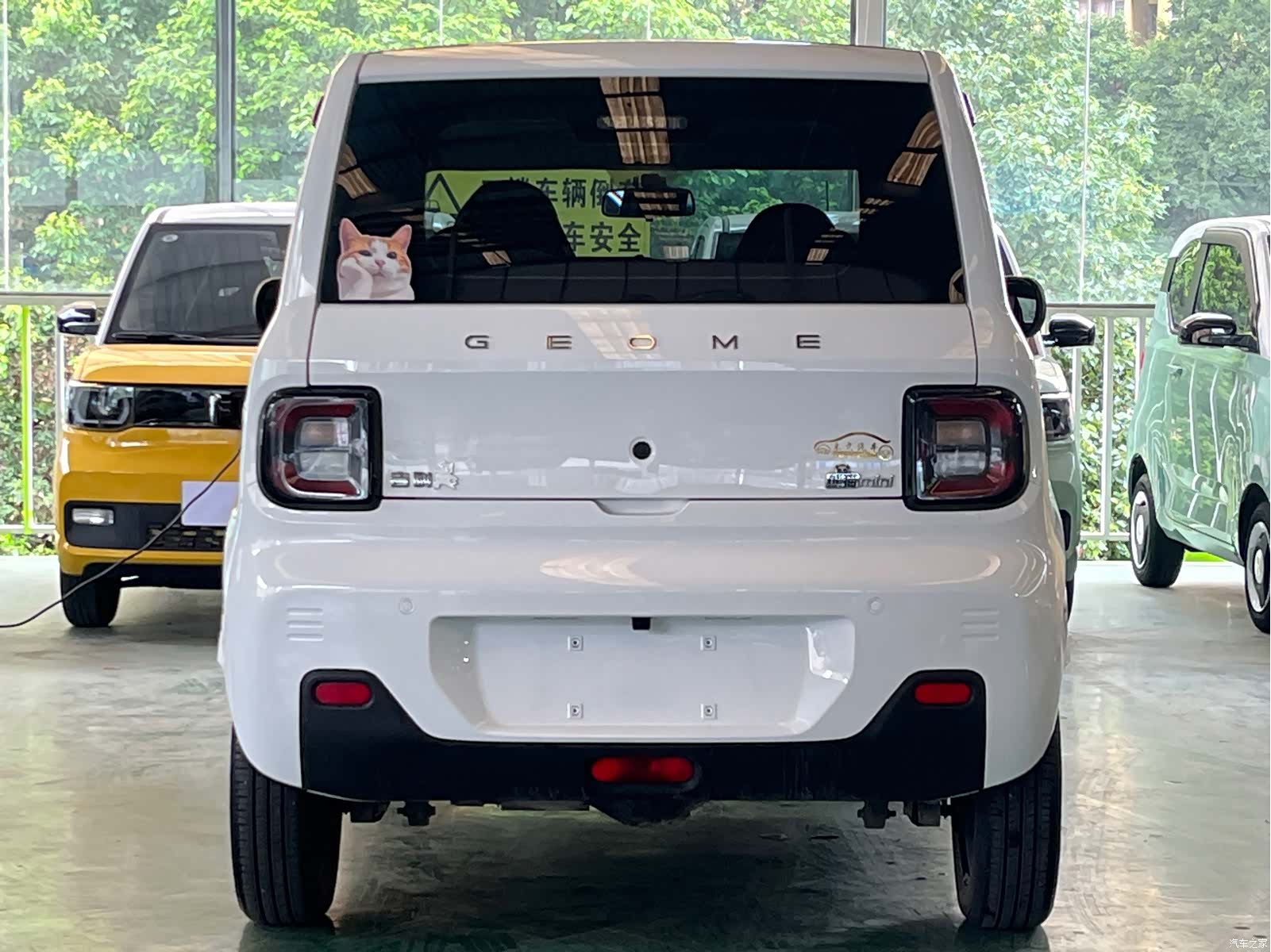 Geely Panda, 2023 все фото