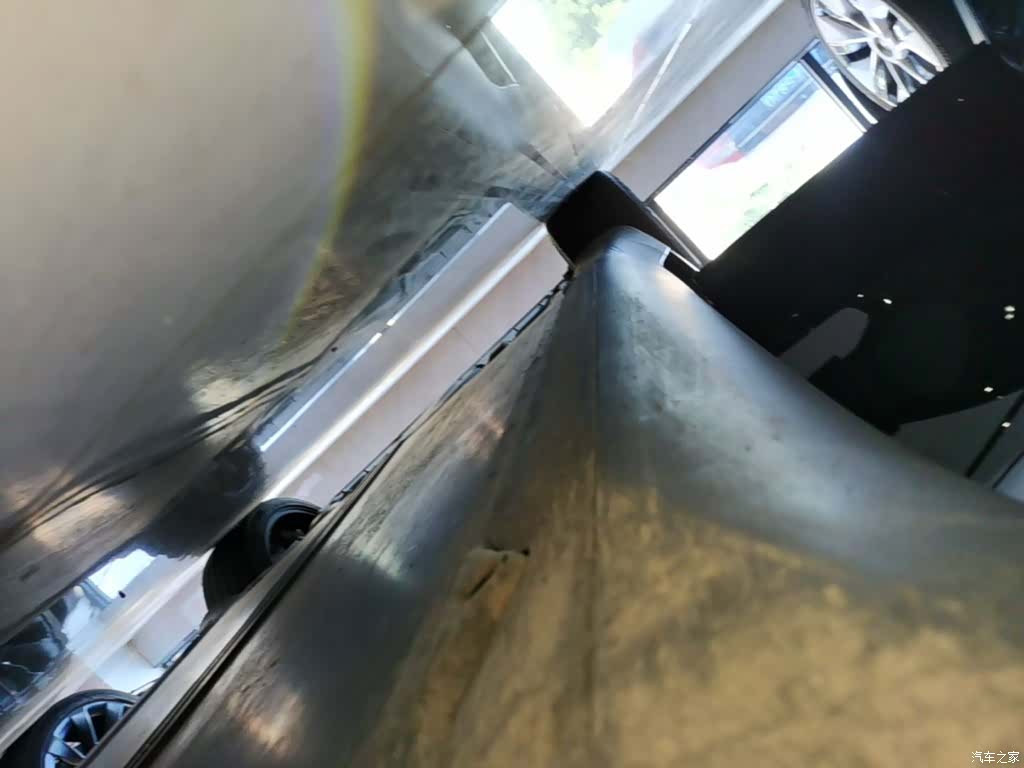 Tesla Model Y, 2021 21