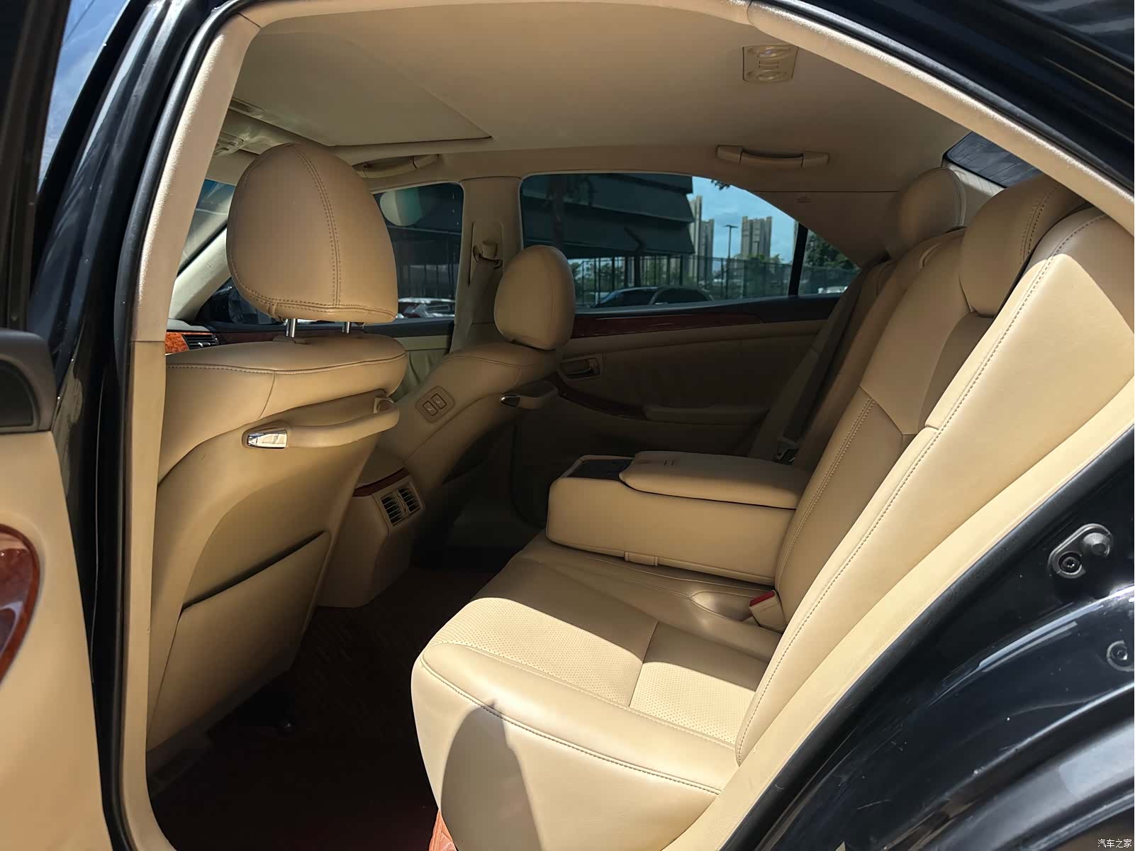 Toyota Crown, 2008 8