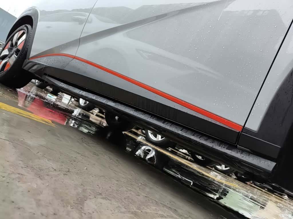 BYD Dolphin, 2022 19