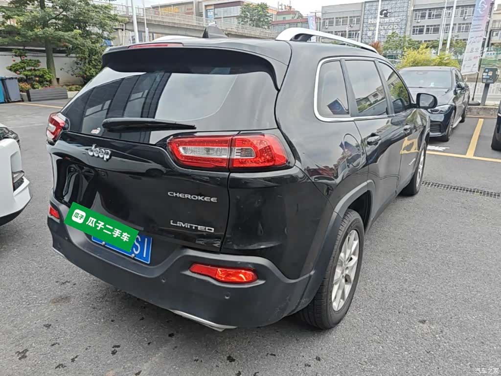 Jeep Cherokee, 2017 7