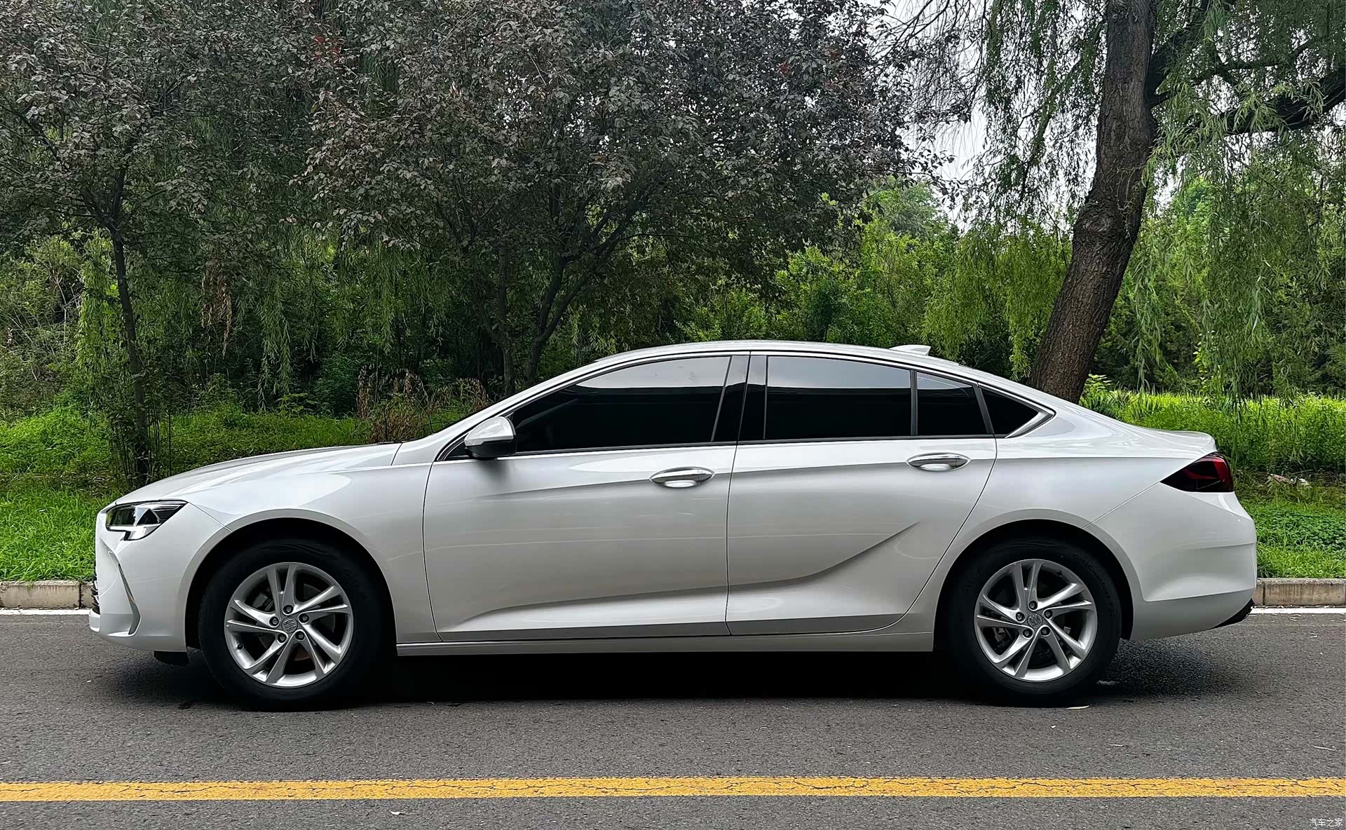 Buick Regal, 2025 3