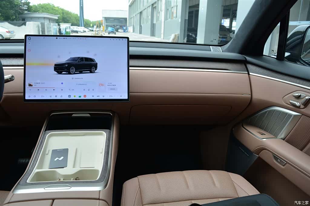NIO L90, 2025 14