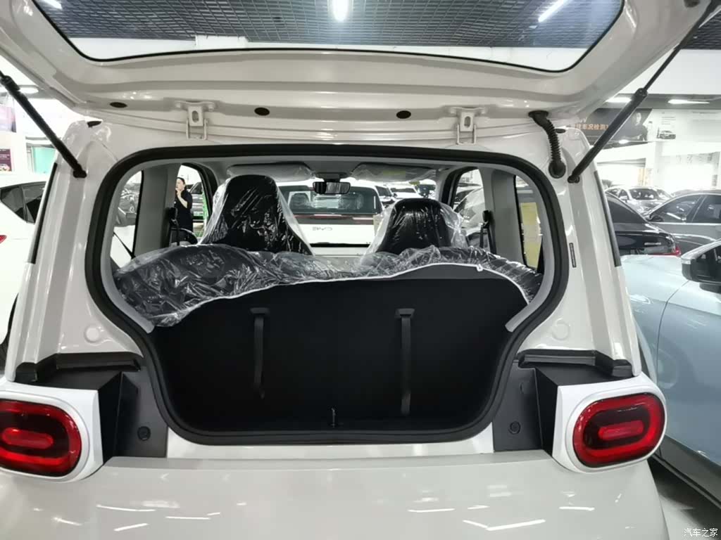Wuling MINIEV, 2026 19